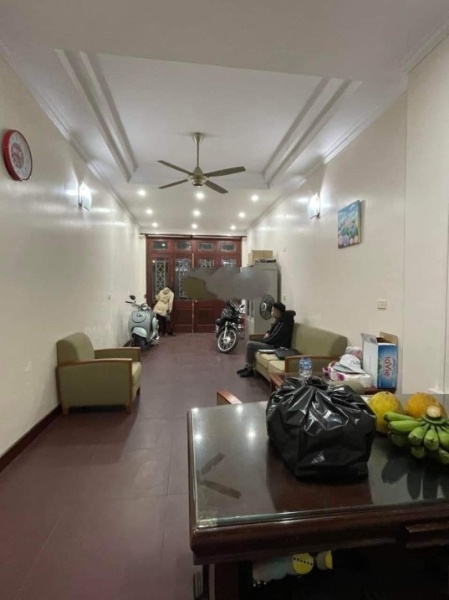 Bán nhà 4 tầng 71 m2 phố Lê Đại Hành, Hai Bà Trưng, Hà Nội
